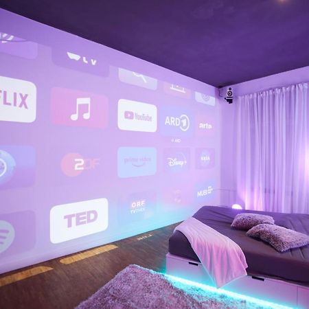 Huge Apartment With Home Cinema And Kitchen In Friedrichshain Berlín Exteriér fotografie
