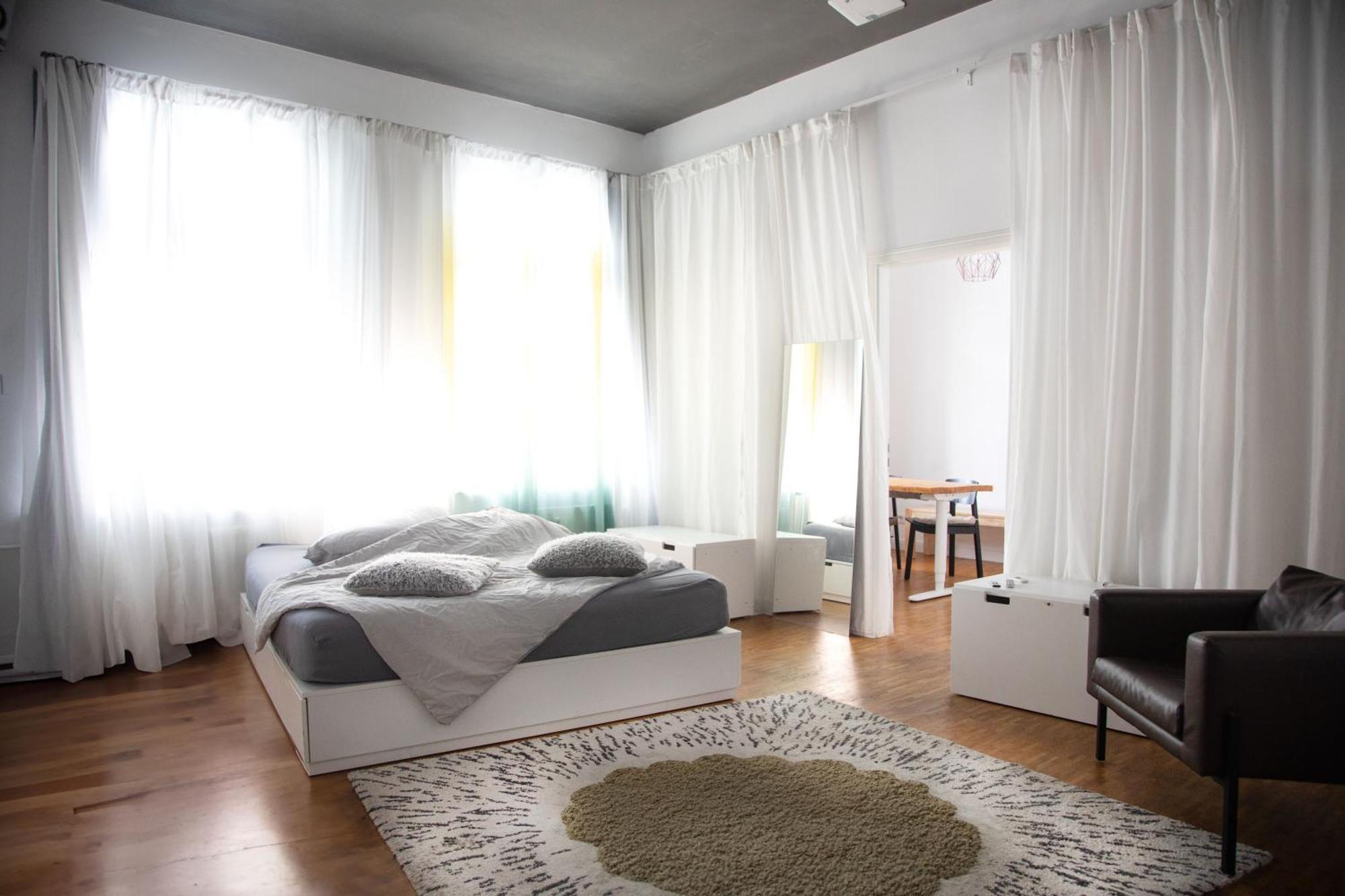 Huge Apartment With Home Cinema And Kitchen In Friedrichshain Berlín Exteriér fotografie